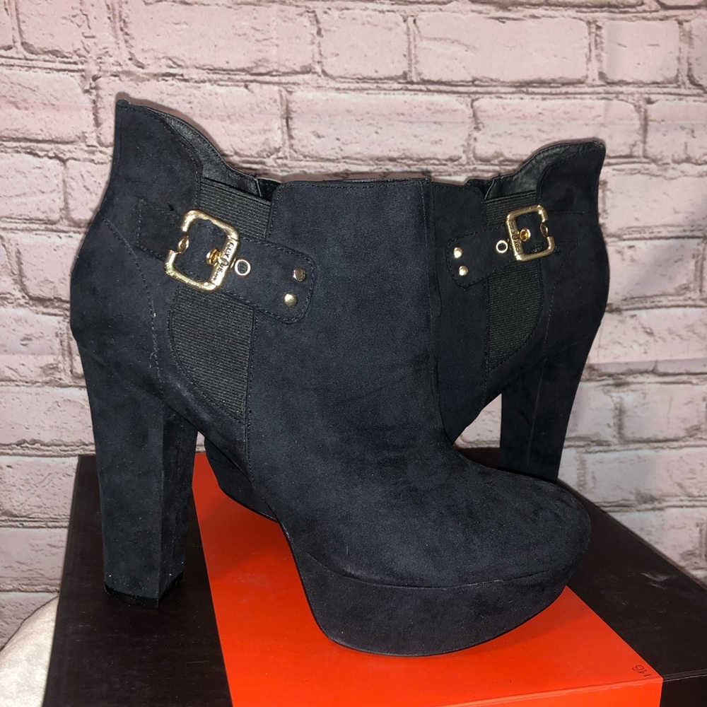 Guess Booties